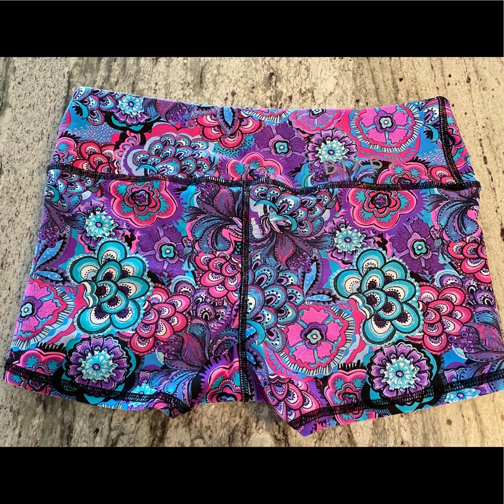 BIXBY shorts - Like Fleo